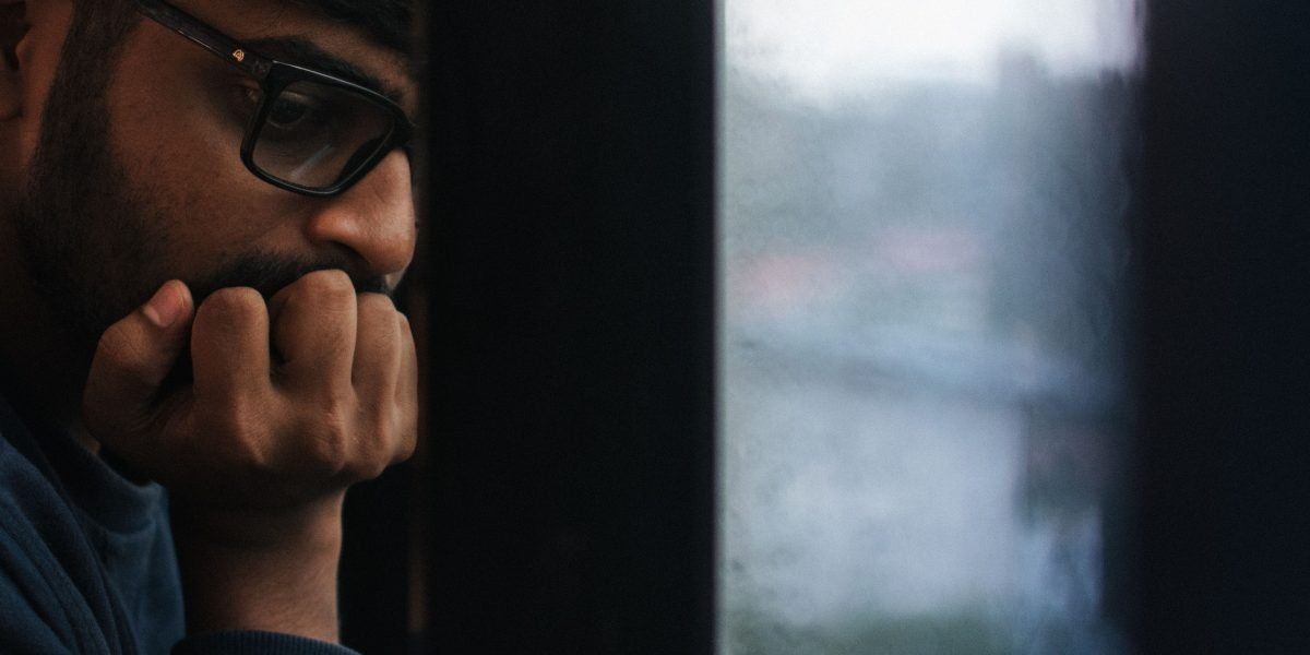 Dissociative Identity Disorder Symptoms Causes and Differences From Borderline Personality Disorder