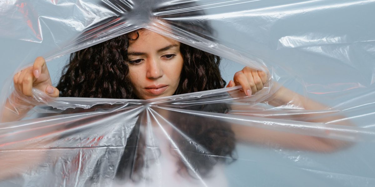 The moment of clarity and understanding that comes from connecting disparate narrative threads in split fiction.